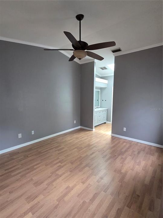 En Venta: $450,449 (3 camas, 2 baños, 1830 Pies cuadrados)