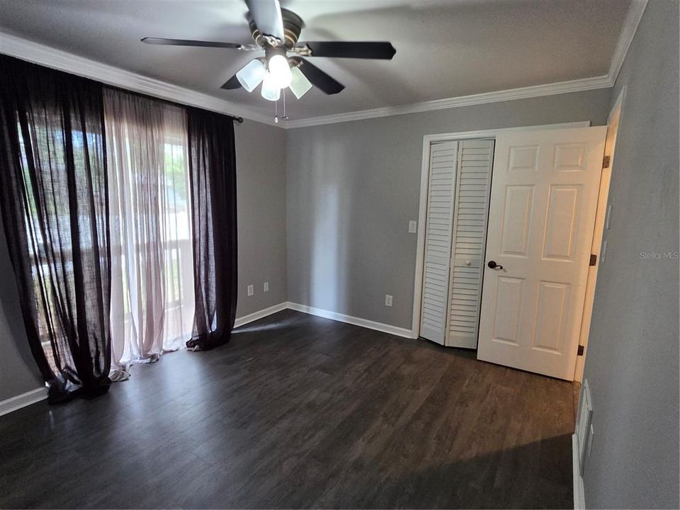 En Venta: $450,449 (3 camas, 2 baños, 1830 Pies cuadrados)