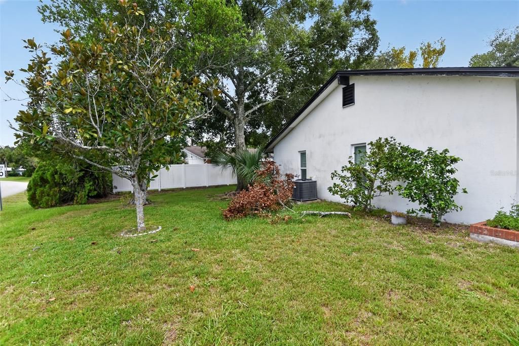 En Venta: $255,000 (3 camas, 2 baños, 1636 Pies cuadrados)