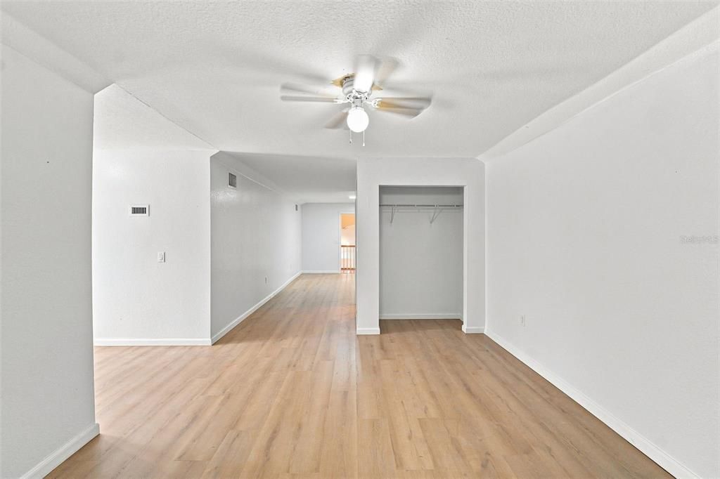 En Venta: $524,900 (6 camas, 4 baños, 5281 Pies cuadrados)