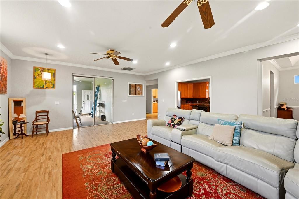 For Sale: $689,987 (4 beds, 3 baths, 2562 Square Feet)