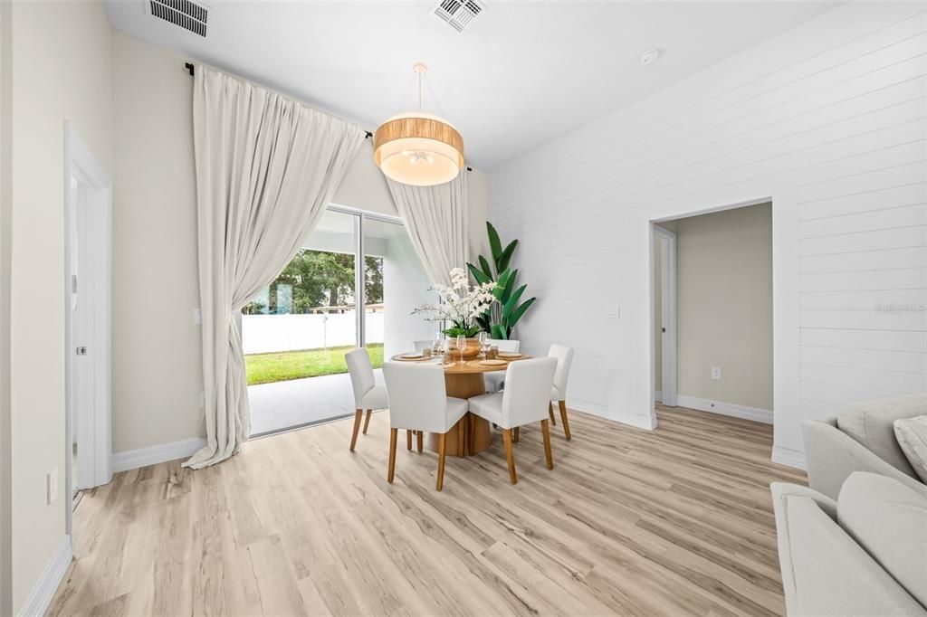 For Sale: $399,000 (4 beds, 3 baths, 1952 Square Feet)