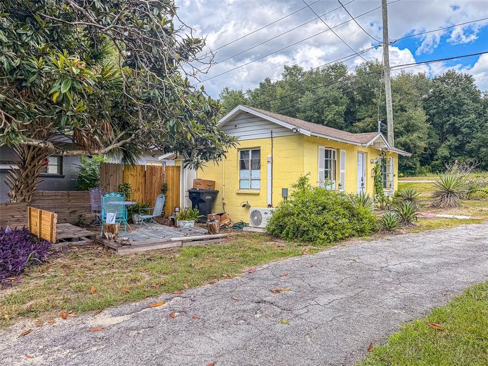 For Sale: $299,990 (1 beds, 0 baths, 1149 Square Feet)