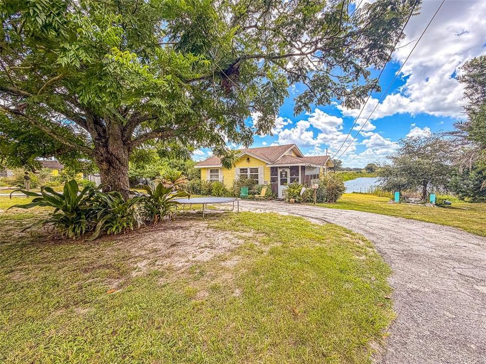 For Sale: $299,990 (1 beds, 0 baths, 1149 Square Feet)