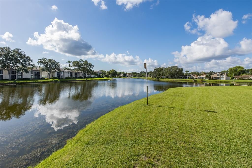 For Sale: $169,900 (2 beds, 2 baths, 1094 Square Feet)
