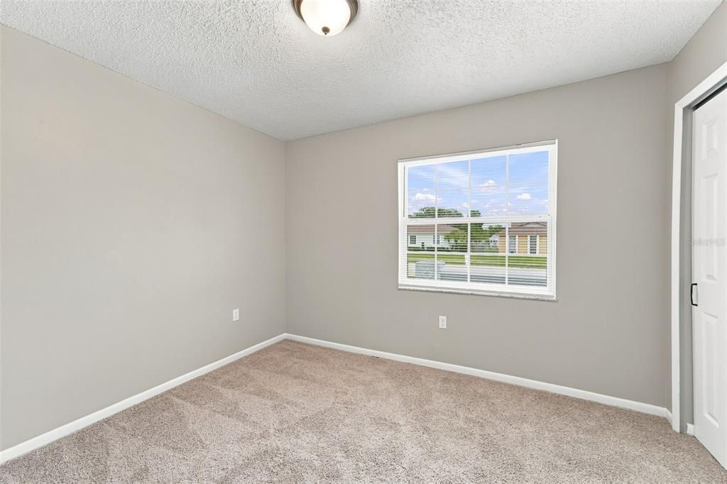 For Sale: $445,000 (5 beds, 3 baths, 2266 Square Feet)