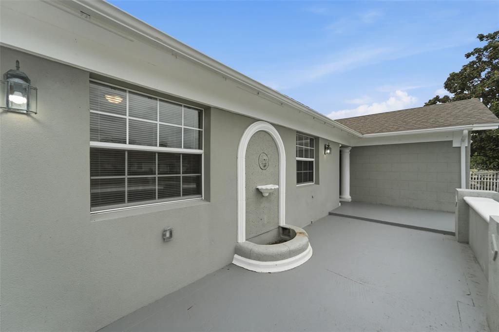 For Sale: $445,000 (5 beds, 3 baths, 2266 Square Feet)