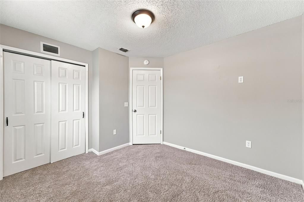 For Sale: $445,000 (5 beds, 3 baths, 2266 Square Feet)