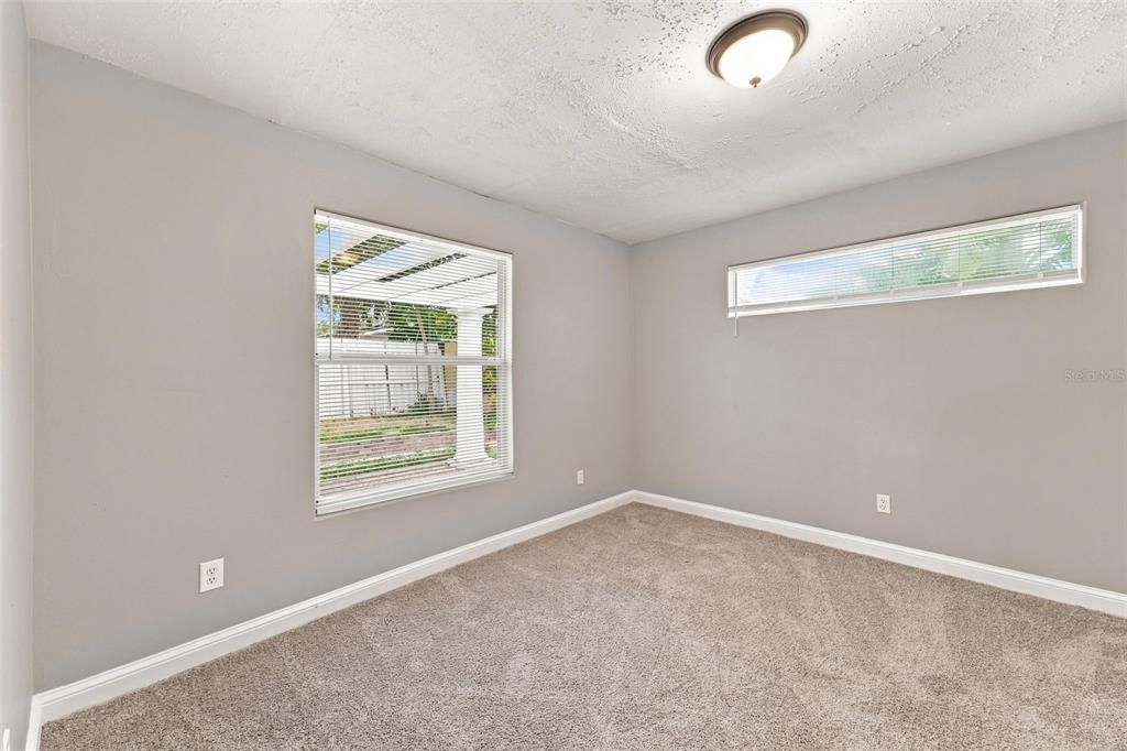 For Sale: $445,000 (5 beds, 3 baths, 2266 Square Feet)