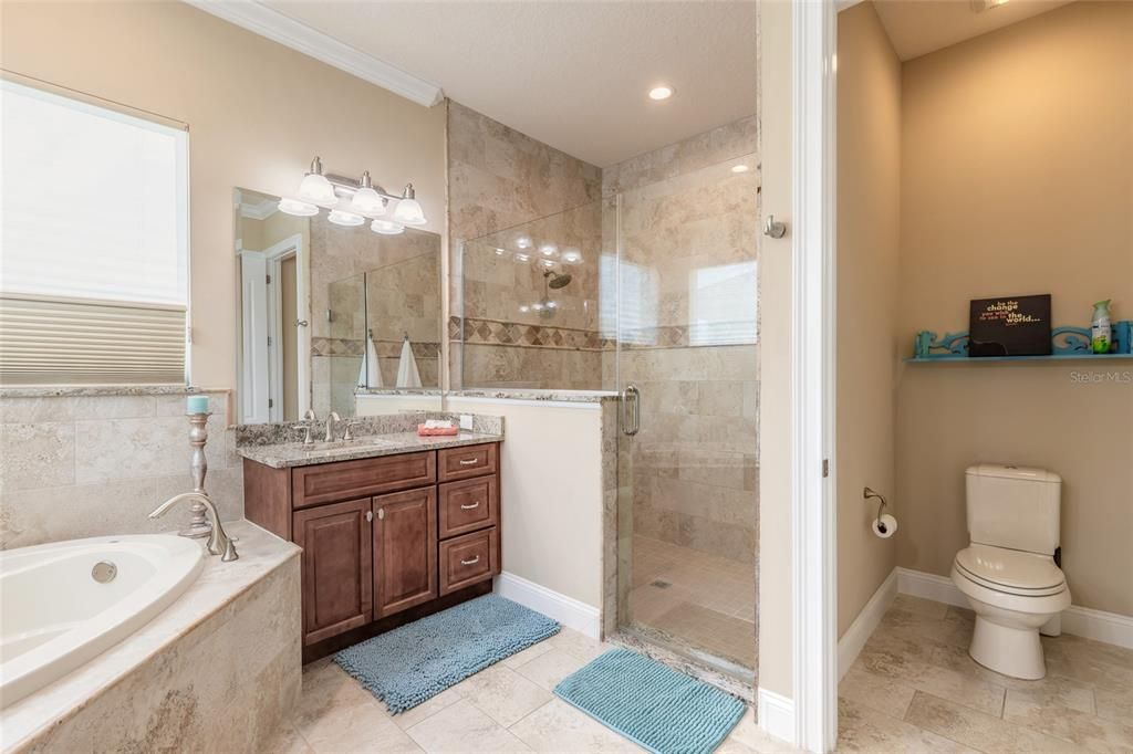 For Sale: $1,440,000 (3 beds, 2 baths, 2533 Square Feet)