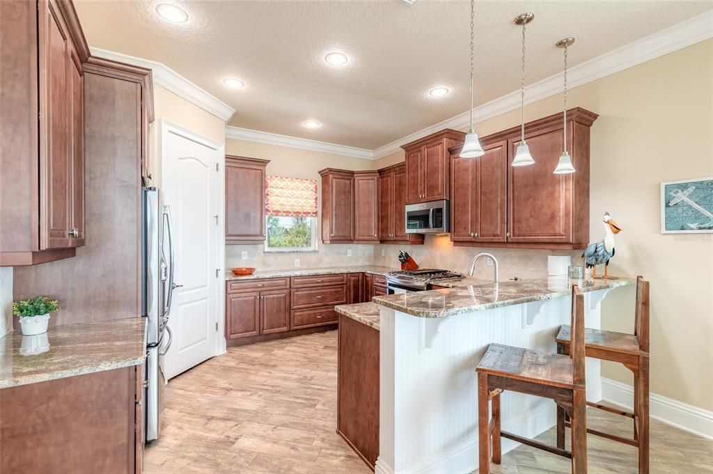 For Sale: $1,440,000 (3 beds, 2 baths, 2533 Square Feet)