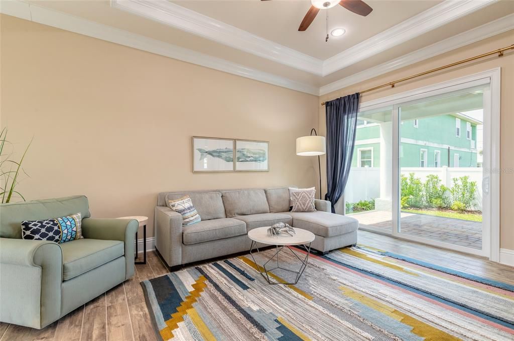 For Sale: $1,440,000 (3 beds, 2 baths, 2533 Square Feet)