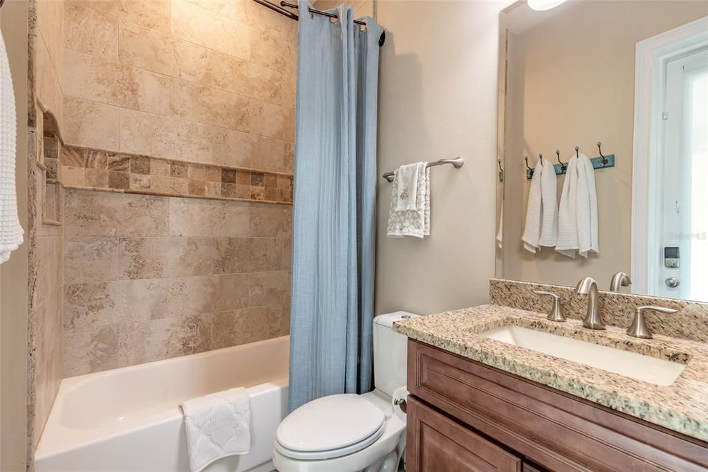 For Sale: $1,440,000 (3 beds, 2 baths, 2533 Square Feet)