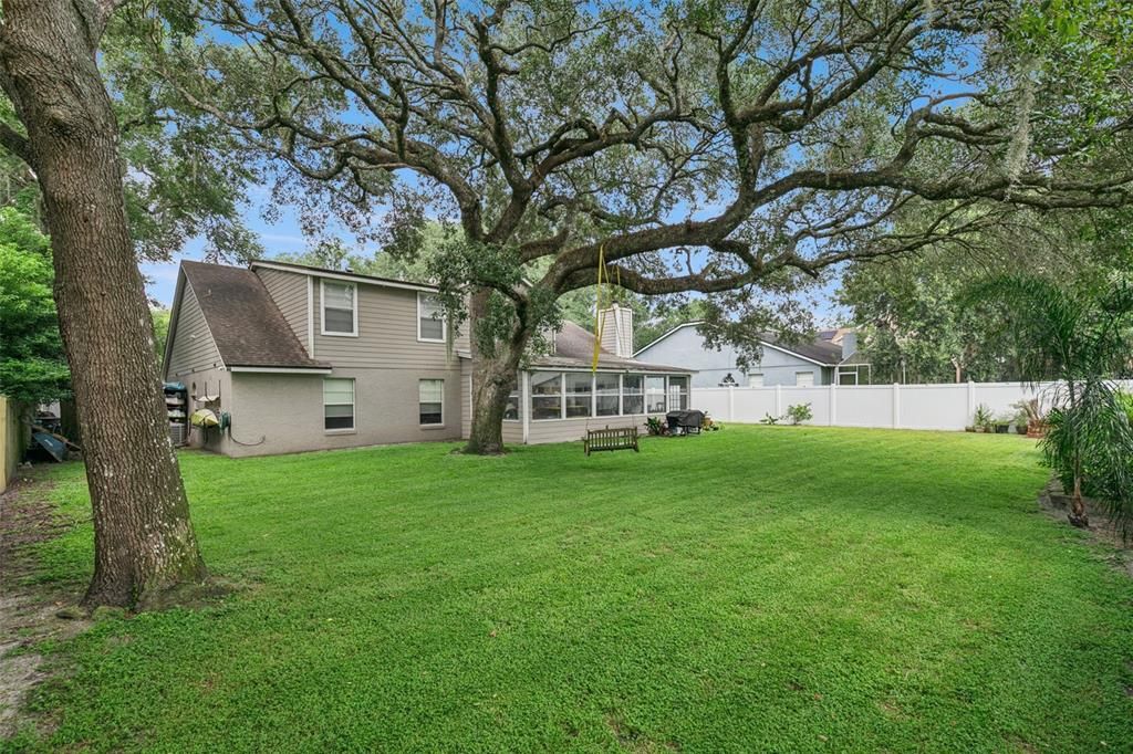 For Sale: $585,000 (4 beds, 2 baths, 2257 Square Feet)