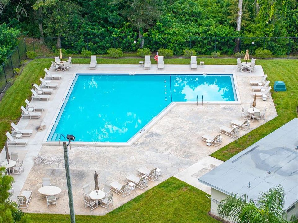 На продажу: $270,000 (2 спален, 2 ванн, 1025 Квадратных фут)