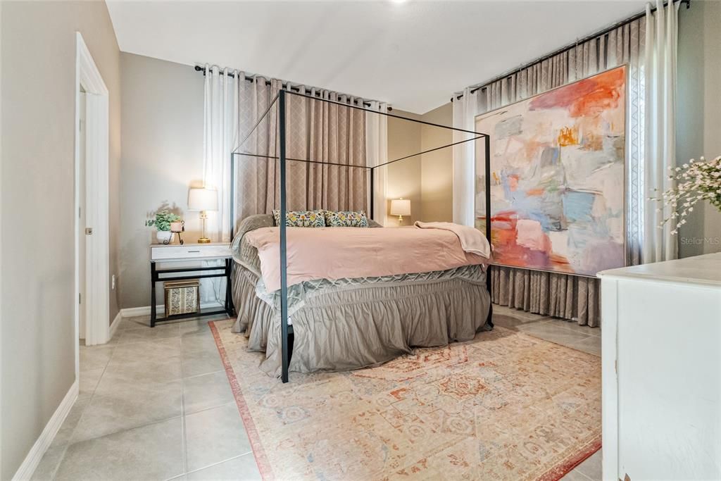 For Sale: $300,000 (3 beds, 2 baths, 1610 Square Feet)