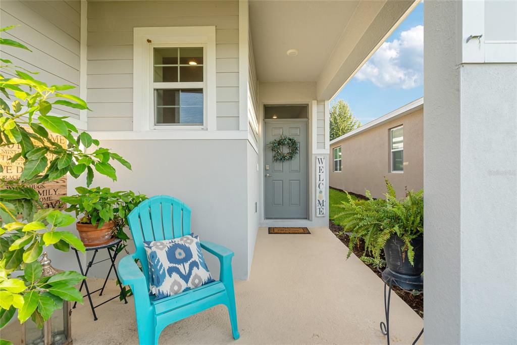 For Sale: $300,000 (3 beds, 2 baths, 1610 Square Feet)