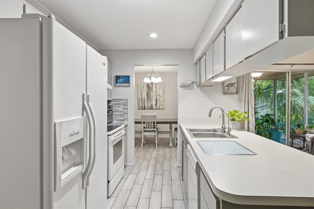 En Venta: $250,000 (2 camas, 2 baños, 1467 Pies cuadrados)