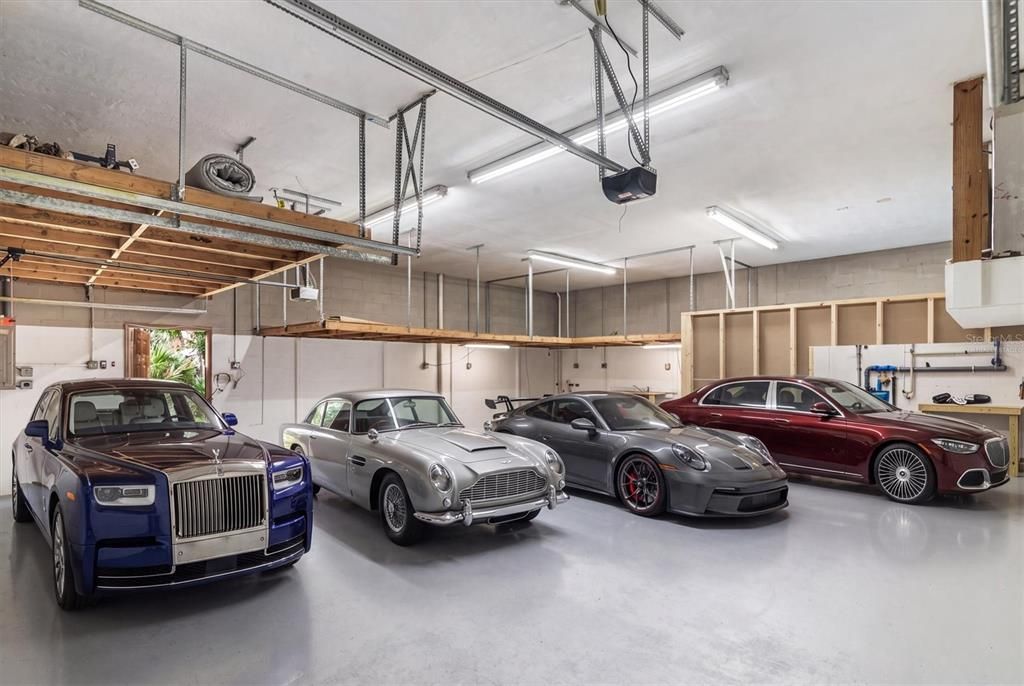 На продажу: $649,900 (2 спален, 2 ванн, 1080 Квадратных фут)
