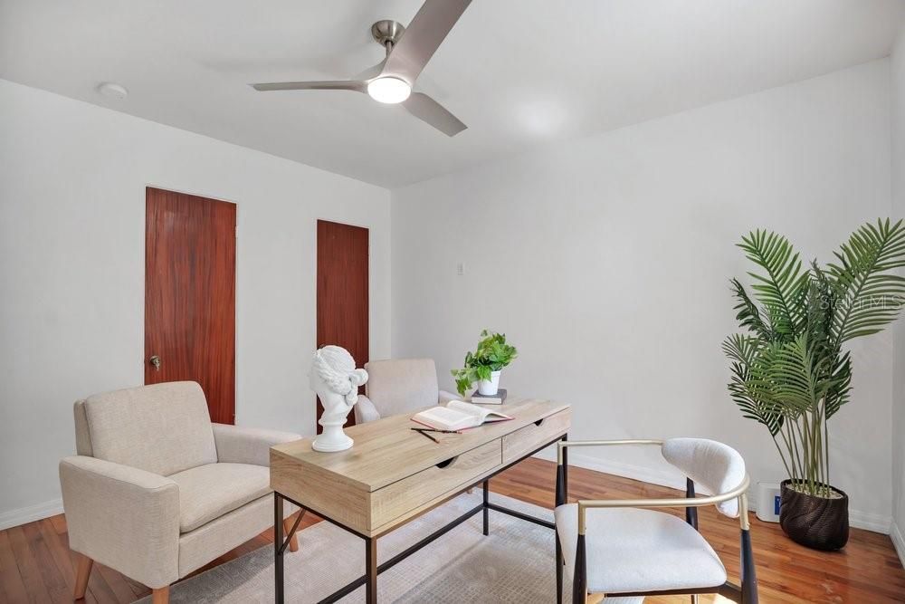 En Venta: $995,000 (3 camas, 2 baños, 2486 Pies cuadrados)