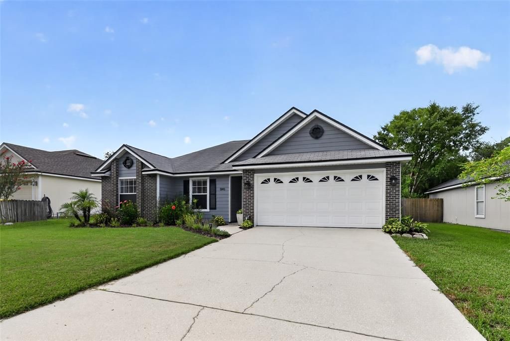 For Sale: $419,000 (3 beds, 2 baths, 1792 Square Feet)