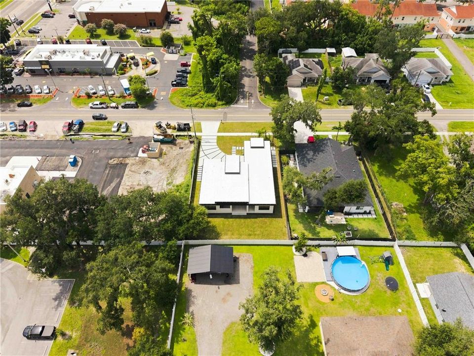 En Venta: $775,000 (3 camas, 3 baños, 2526 Pies cuadrados)