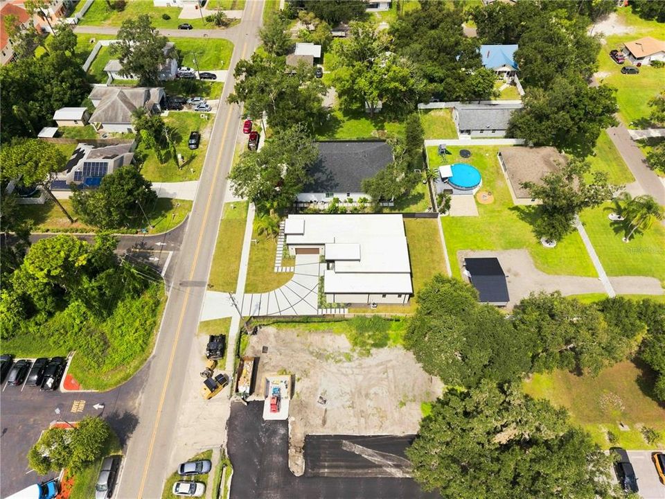En Venta: $775,000 (3 camas, 3 baños, 2526 Pies cuadrados)