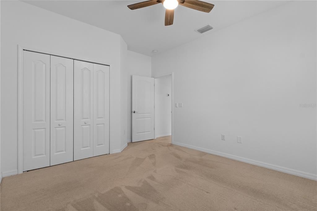 For Sale: $450,000 (3 beds, 2 baths, 1735 Square Feet)