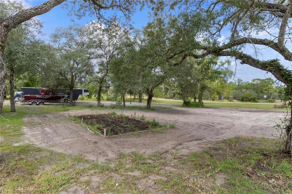 For Sale: $450,000 (3 beds, 2 baths, 1735 Square Feet)