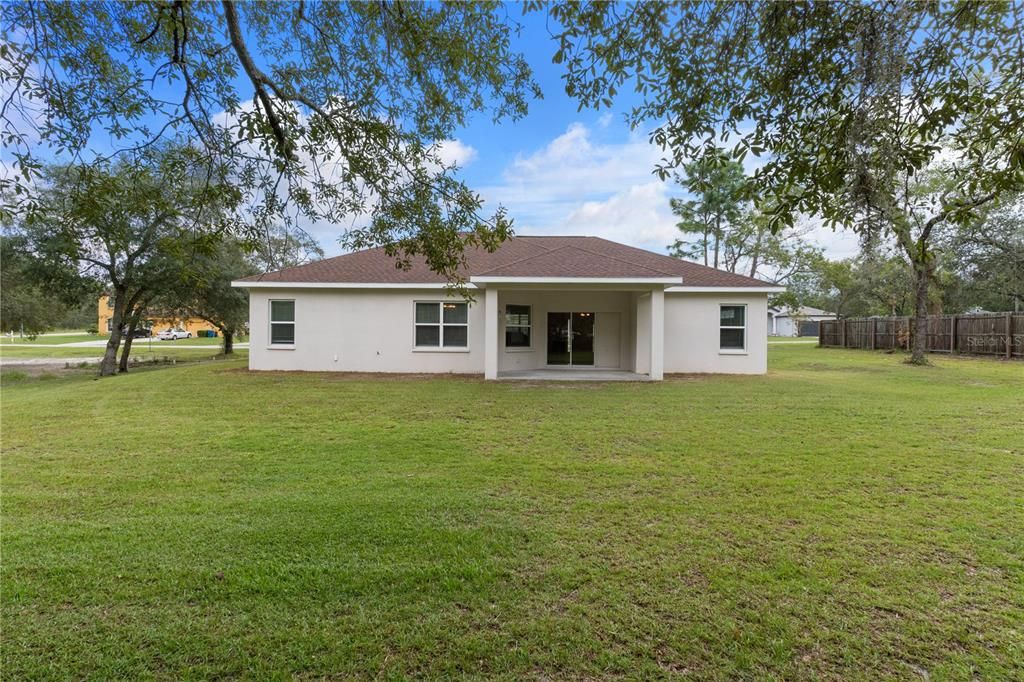 For Sale: $450,000 (3 beds, 2 baths, 1735 Square Feet)