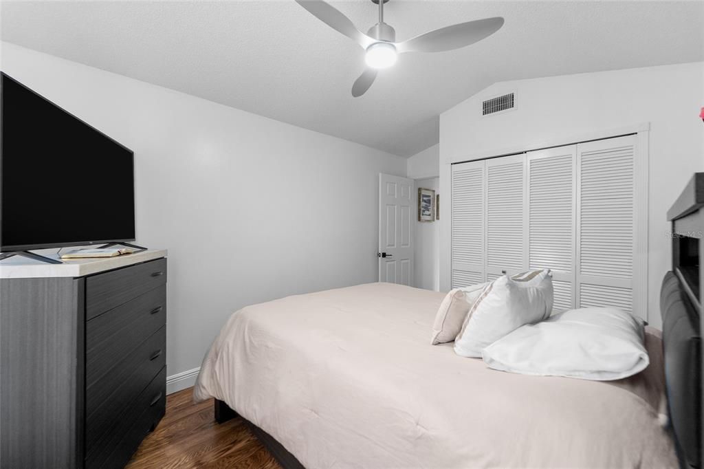 For Sale: $544,999 (3 beds, 2 baths, 1551 Square Feet)