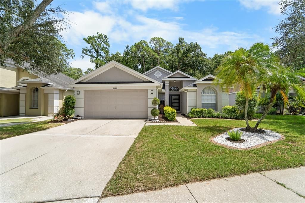 For Sale: $544,999 (3 beds, 2 baths, 1551 Square Feet)