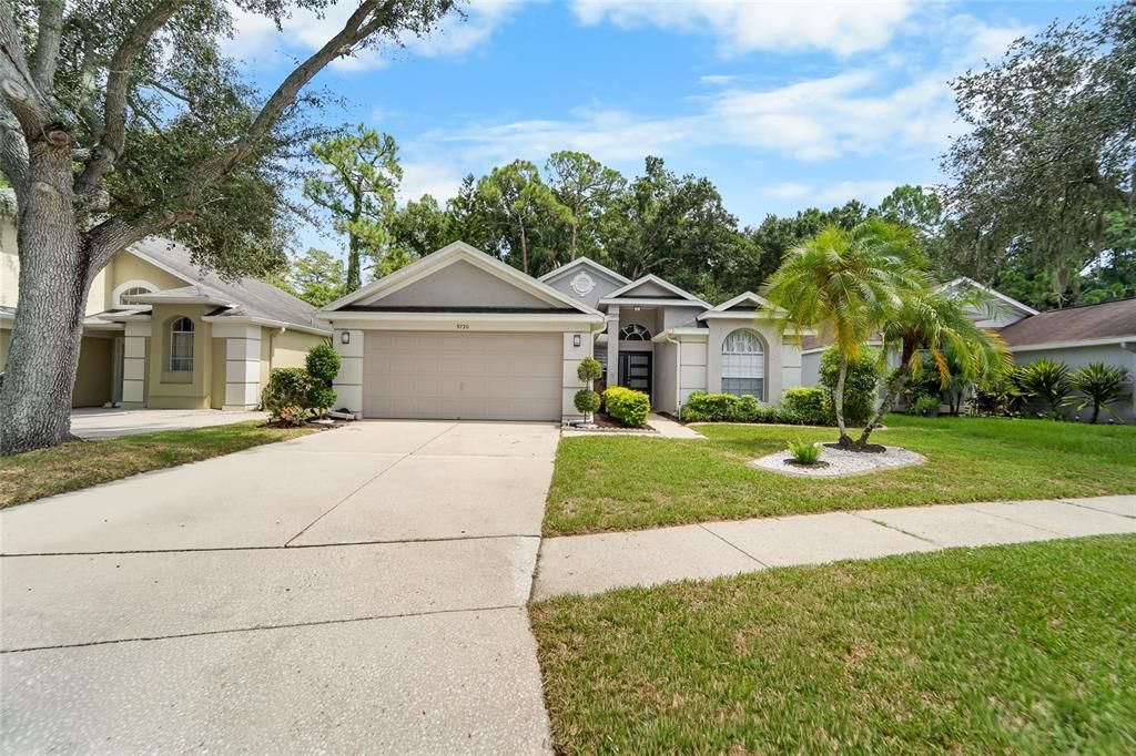 For Sale: $544,999 (3 beds, 2 baths, 1551 Square Feet)