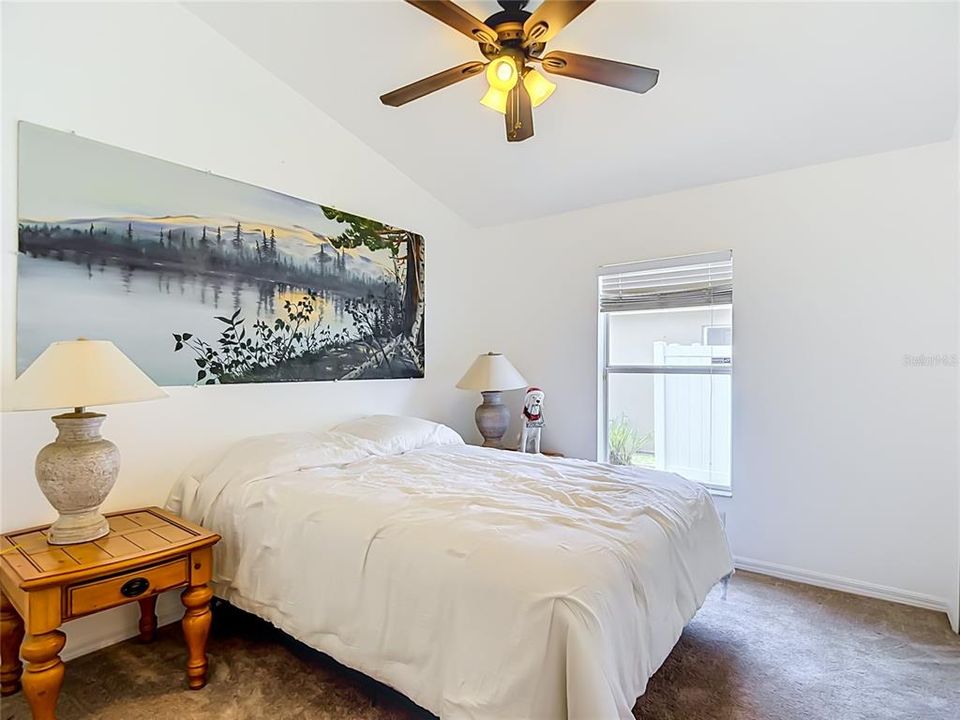 For Sale: $349,900 (3 beds, 2 baths, 1400 Square Feet)