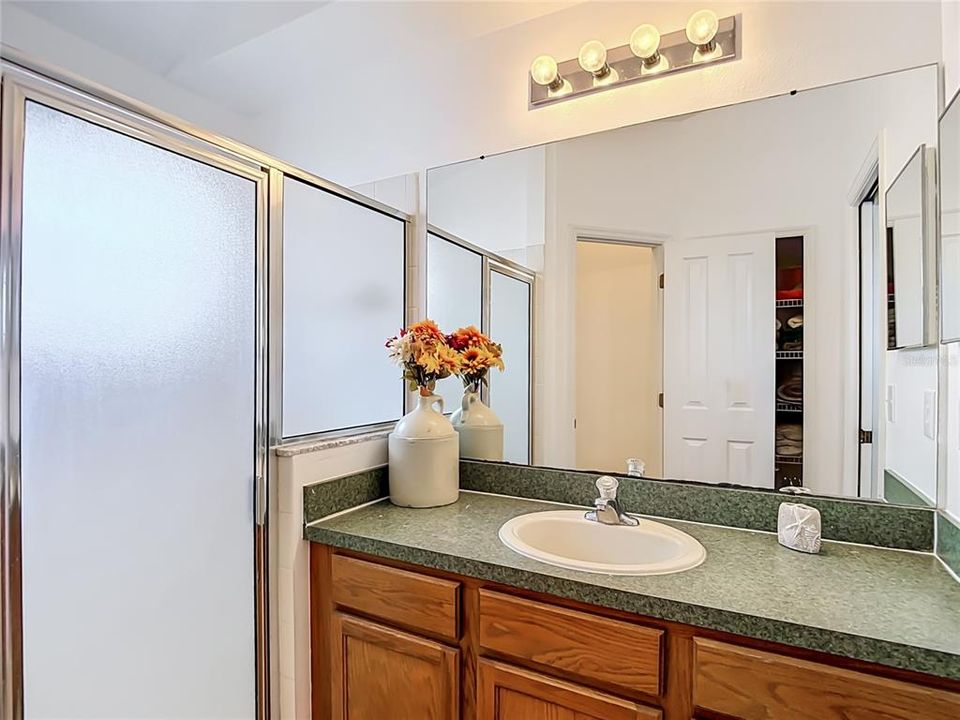 For Sale: $349,900 (3 beds, 2 baths, 1400 Square Feet)