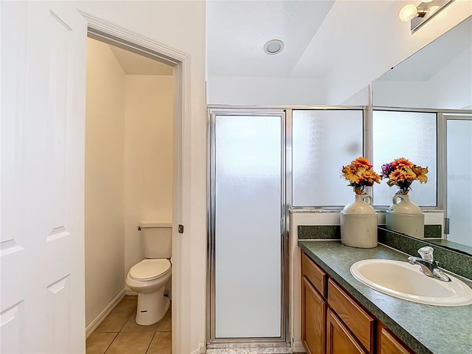 For Sale: $349,900 (3 beds, 2 baths, 1400 Square Feet)
