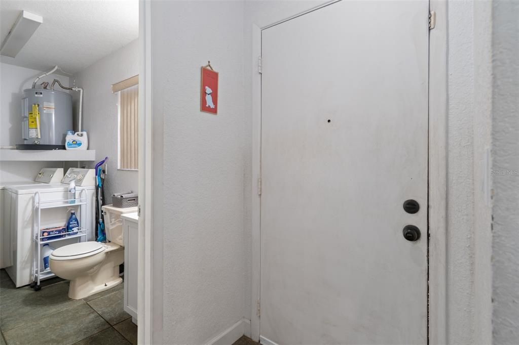 En Venta: $365,000 (4 camas, 0 baños, 2166 Pies cuadrados)