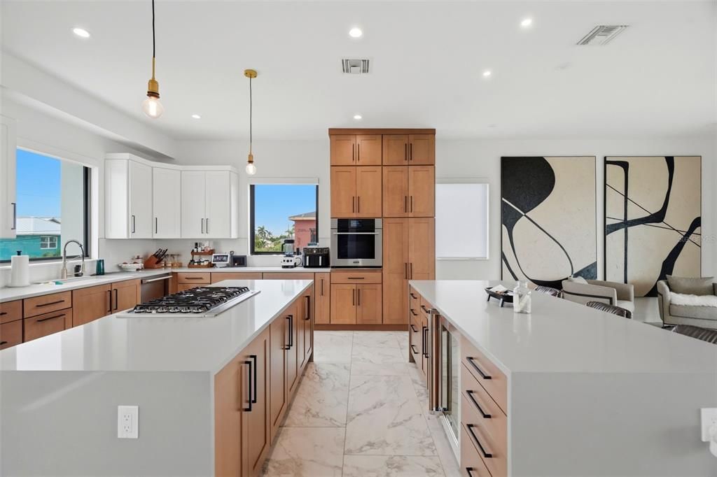 For Rent: $14,500 (4 beds, 5 baths, 3329 Square Feet)