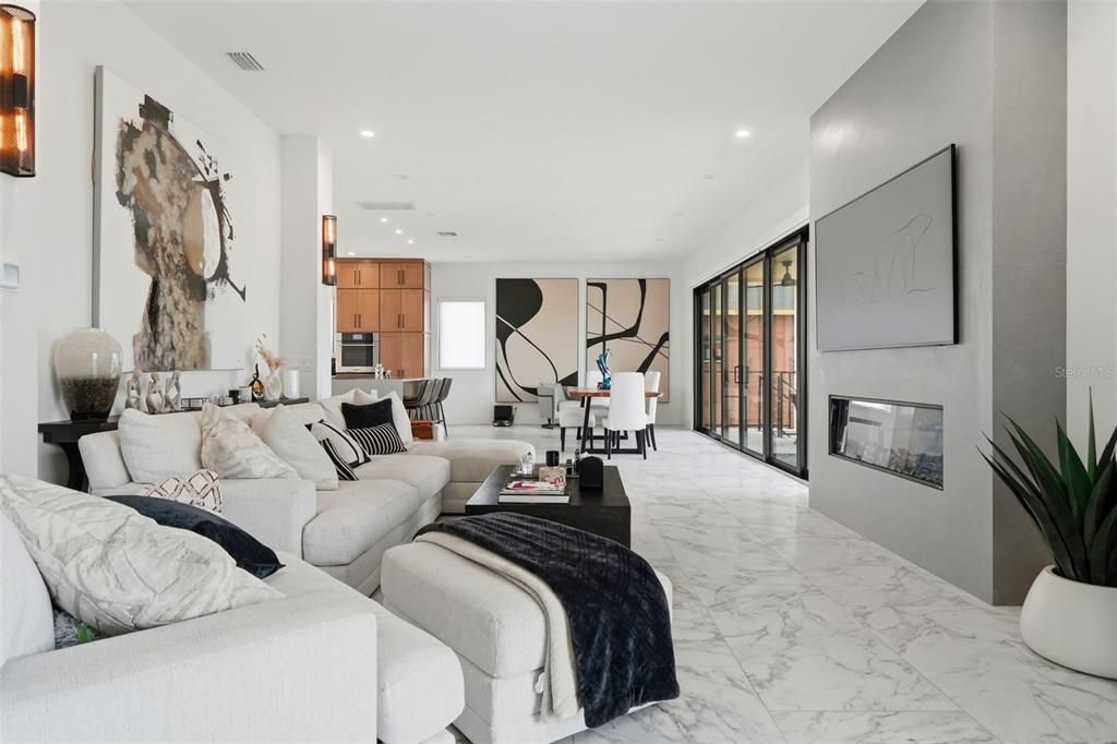 For Rent: $14,500 (4 beds, 5 baths, 3329 Square Feet)