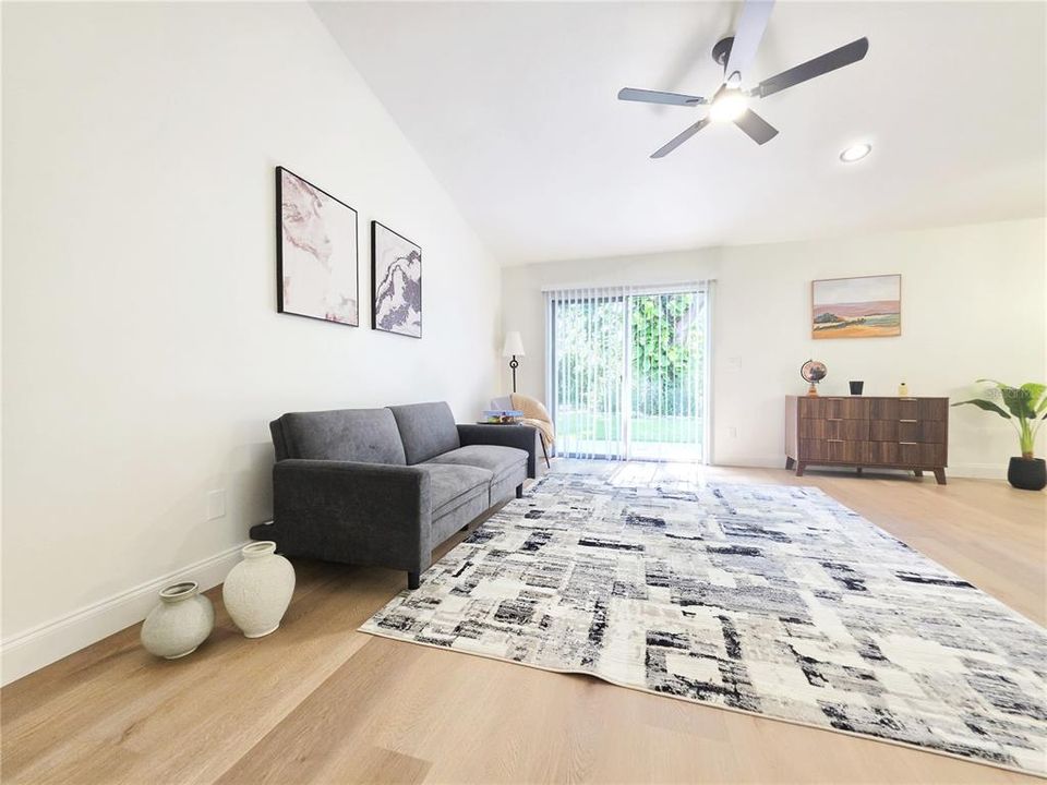 En Venta: $347,500 (3 camas, 2 baños, 1388 Pies cuadrados)