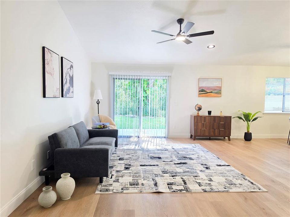 En Venta: $347,500 (3 camas, 2 baños, 1388 Pies cuadrados)