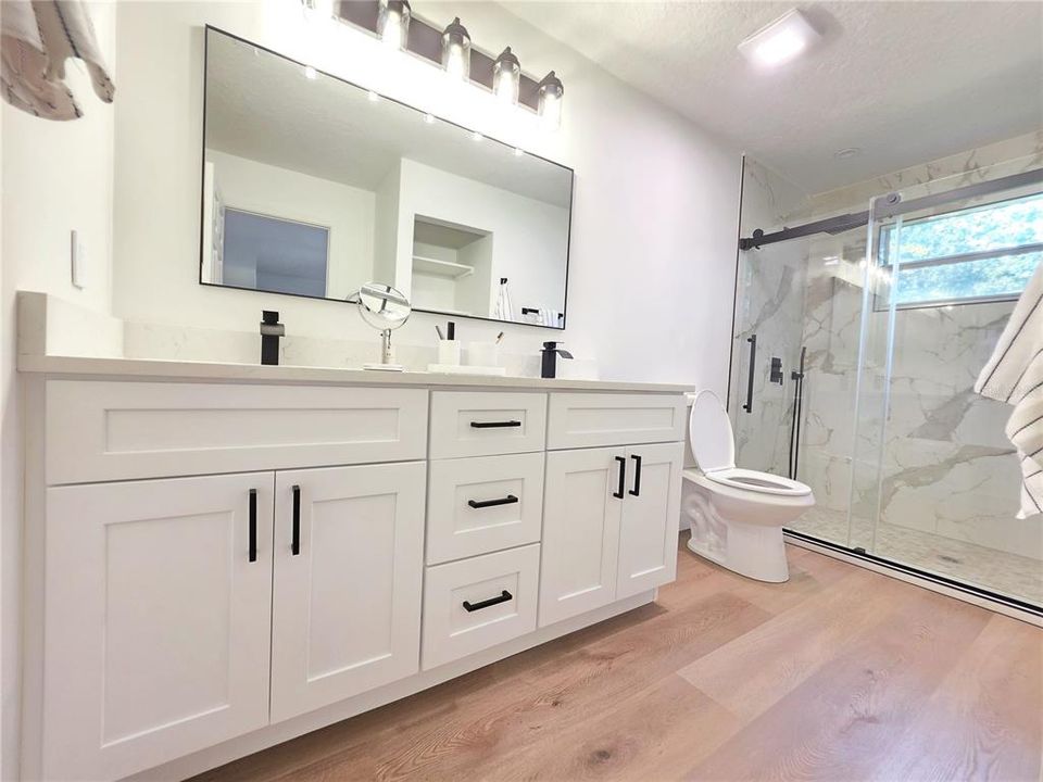En Venta: $347,500 (3 camas, 2 baños, 1388 Pies cuadrados)