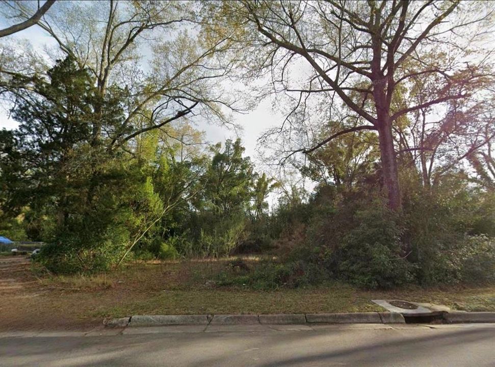 На продажу: $27,000 (0.51 acres)