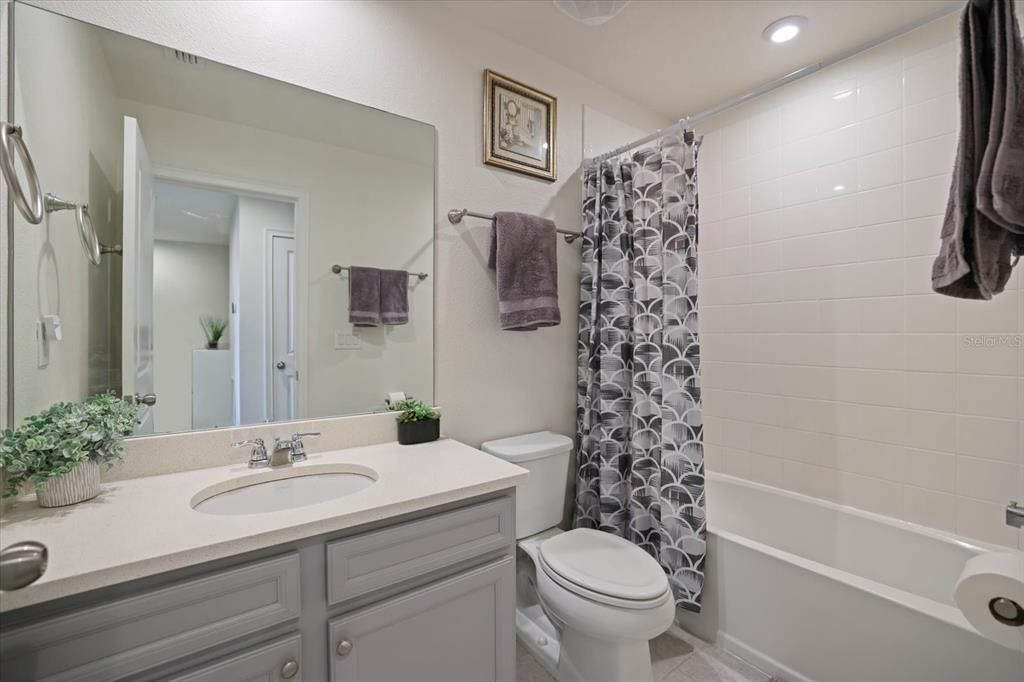 For Sale: $309,900 (3 beds, 2 baths, 1512 Square Feet)