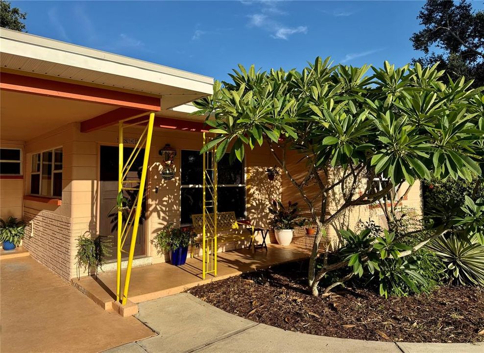 En Venta: $374,900 (2 camas, 1 baños, 1013 Pies cuadrados)