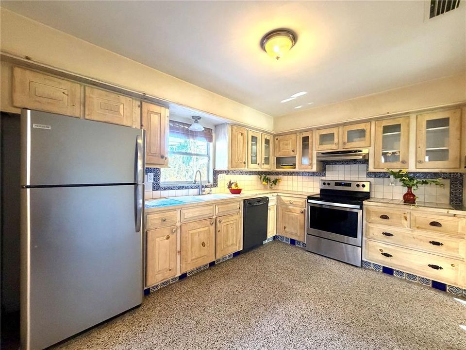 En Venta: $374,900 (2 camas, 1 baños, 1013 Pies cuadrados)