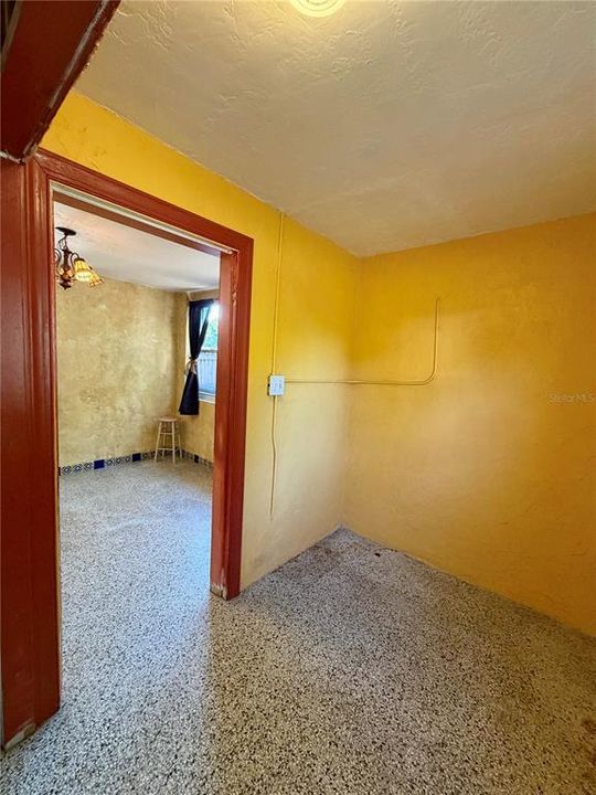 En Venta: $374,900 (2 camas, 1 baños, 1013 Pies cuadrados)