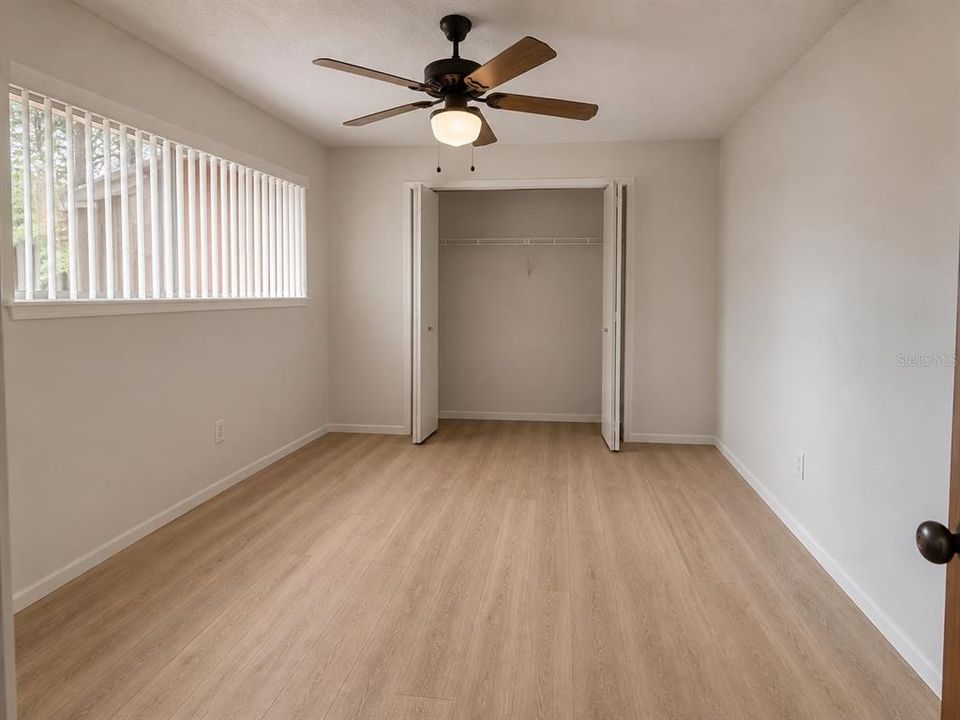 For Sale: $257,300 (3 beds, 2 baths, 1375 Square Feet)