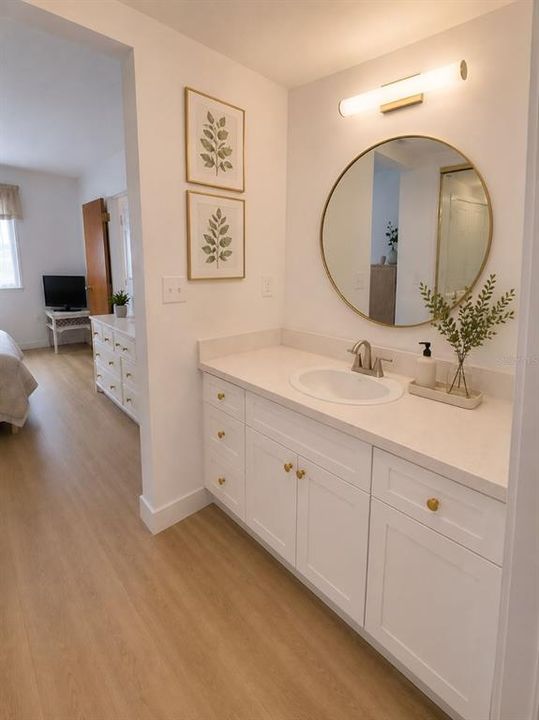 For Sale: $257,300 (3 beds, 2 baths, 1375 Square Feet)