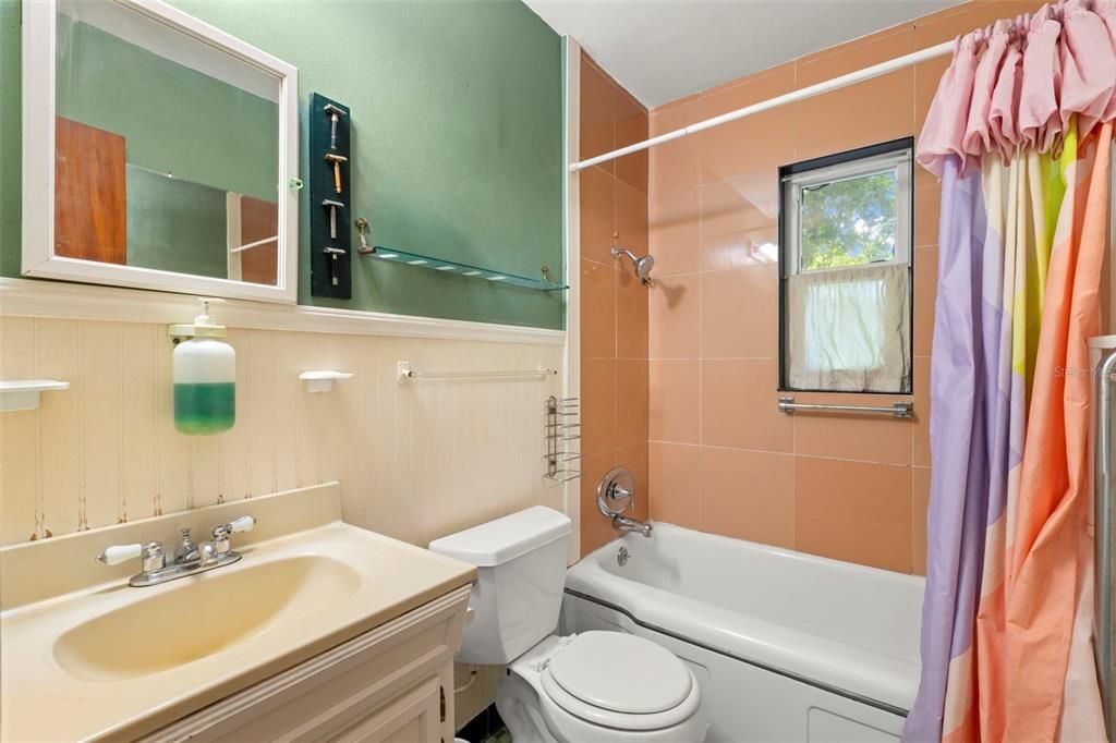 En Venta: $289,900 (2 camas, 1 baños, 790 Pies cuadrados)